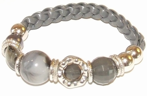 Armband grijs gevlochten 99880 | Gevlochten grijze armband