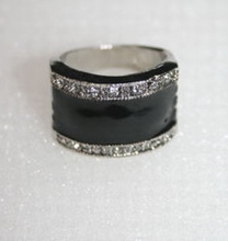 Trendy ring met echte strass steentjes zwart 